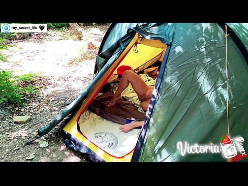 ❤️ Tented Stranger szenvedélyes kézimunkája a kamerában ️❌ Szuper pornó at hu.yourxxxvideos.ru ❌️